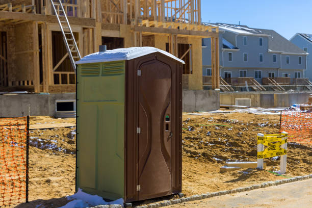 Portable Toilet Options We Offer in Roxborough Park, CO